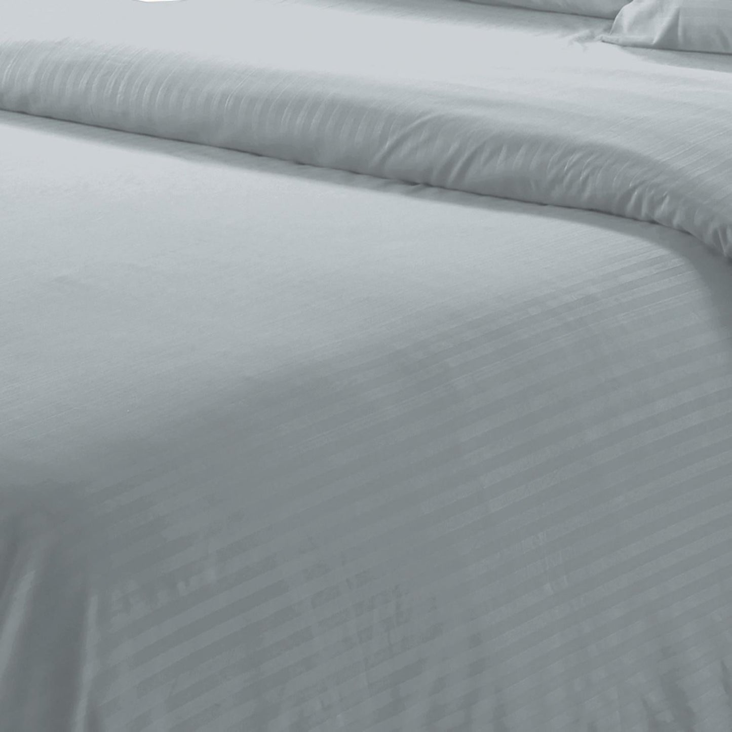 Luxurious Ultra Soft Moisture Wicking Solid Color 6 Pieces Sheet Set Grey